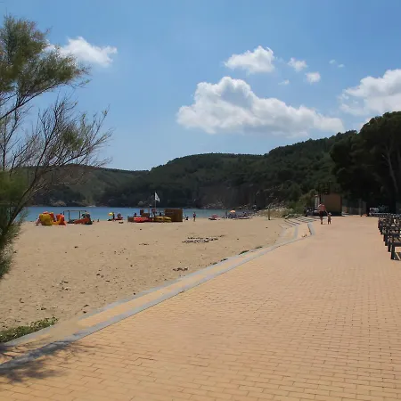 Nyaraló Coves *